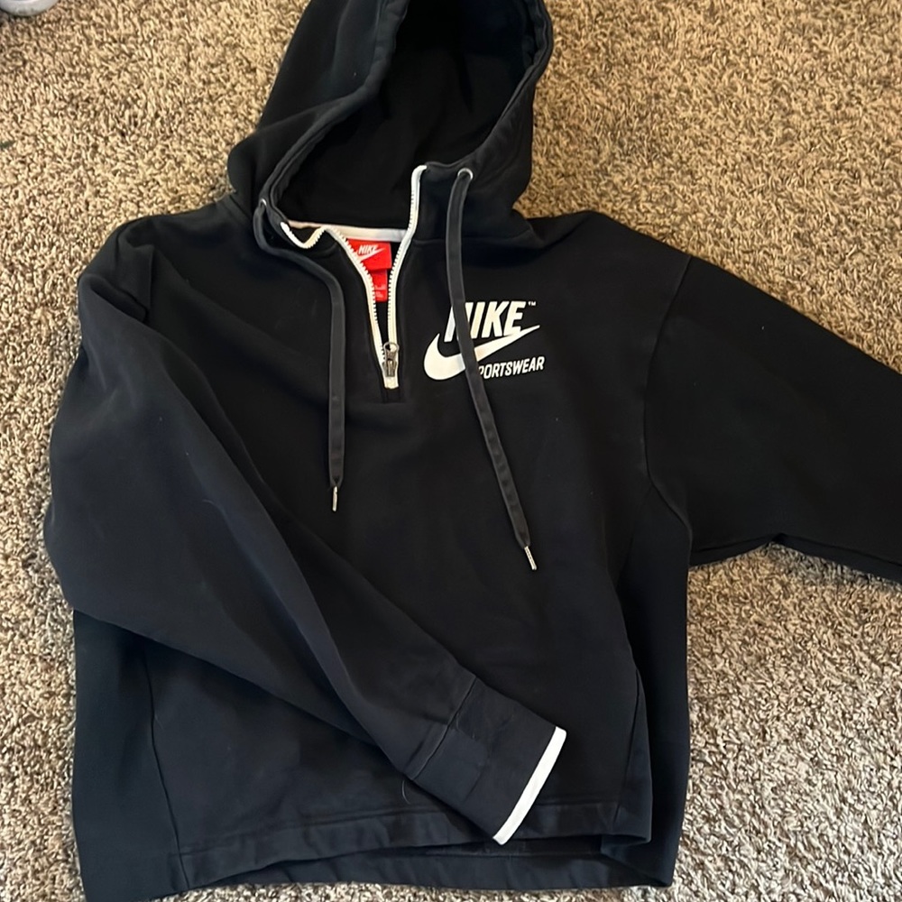 XS women’s Nike hoodie